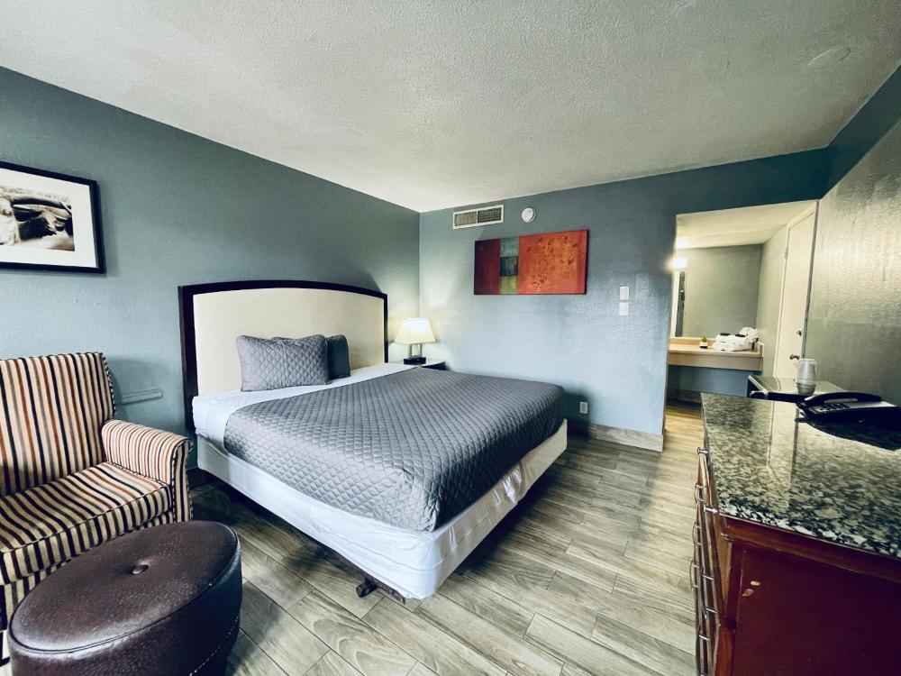 King Room interior